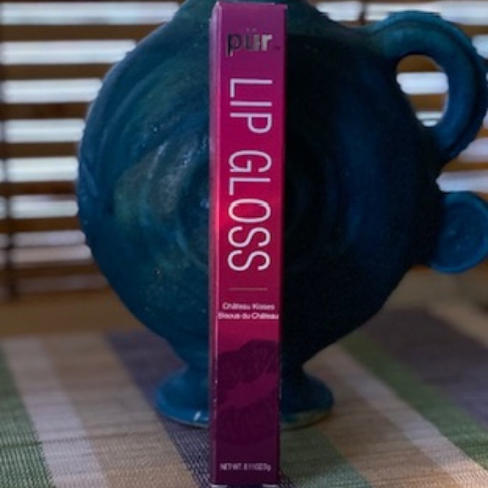 Pur Chateau Kisses Lip Gloss in Lovestruck - NWT, discontinued, HTF - Picture 8 of 9